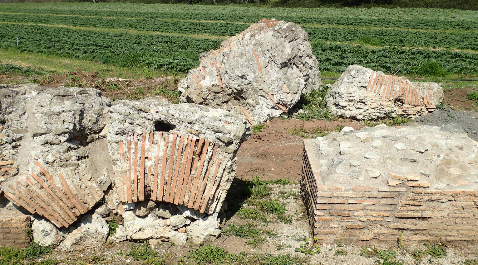 Acquedotto dei Quintili Nuova Appia Roma (5).1